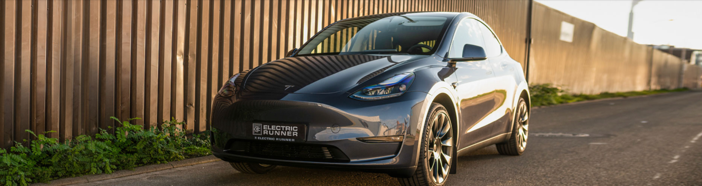 Mit Electric Runner kannst du Tesla fahren, ohne dir einen kaufen zu müssen. (Bild: Electric Runner)